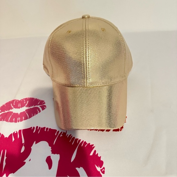 Gold One Size Fashion Cap - Picture 10 of 10